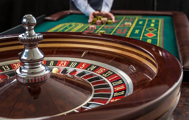 fokus777 slot Dragon Tiger betting interface showing Dragon, Tiger, Tie options and payout odds